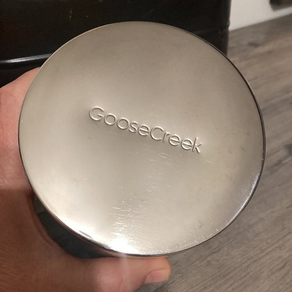 Goose Creek STRAWBERRY SHORTCAKE LEMON MERINGUE 14.5 OZ SOY WAX 3 WICK CANDLE - Picture 4 of 8